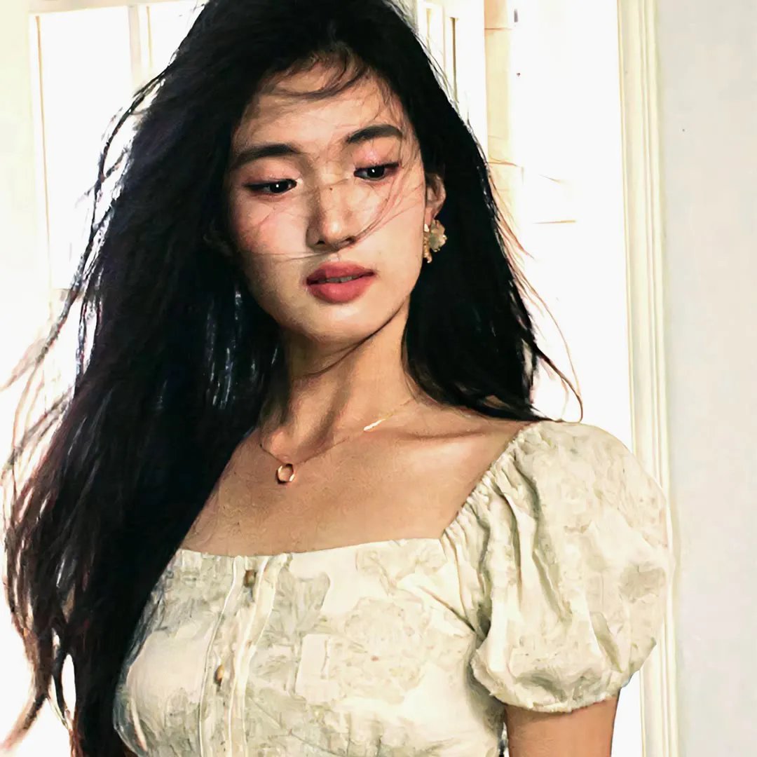 叔比狗..恐怖稻草人